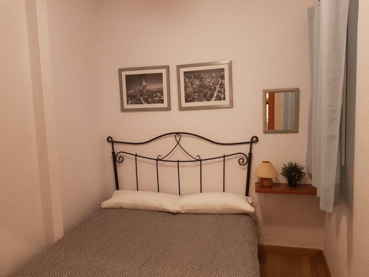 Julias Apartment Malaga Exterior photo